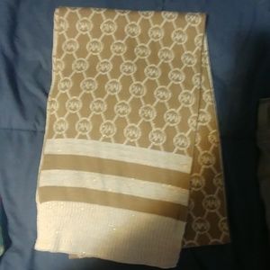 Michael Kors scarf